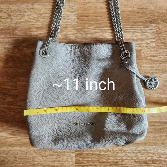 Michael Kors Handbag - Picture 14 of 16